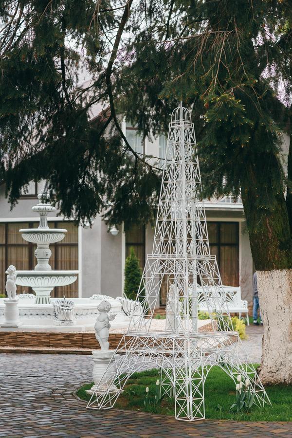 Provans Bohorodchany Exterior foto
